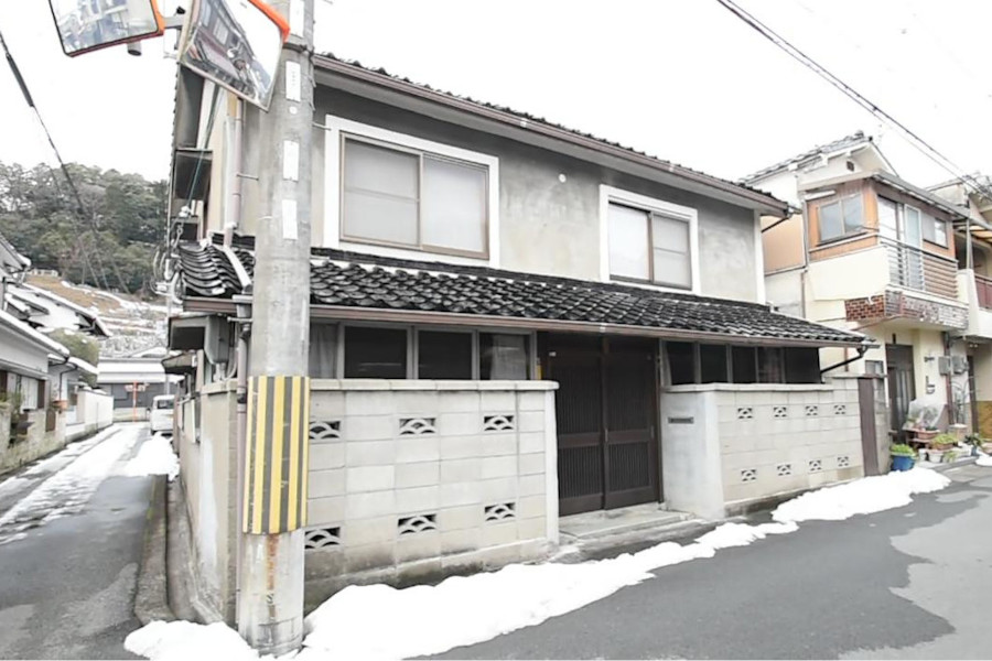 「リフォーム済！宍粟市城下町エリアの7DK日本家屋物件」のメイン画像
